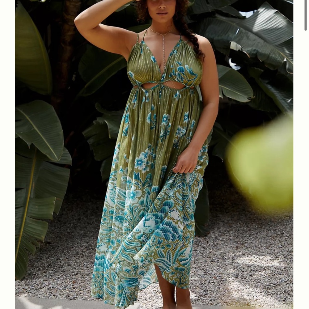 NWT cutout maxi dress